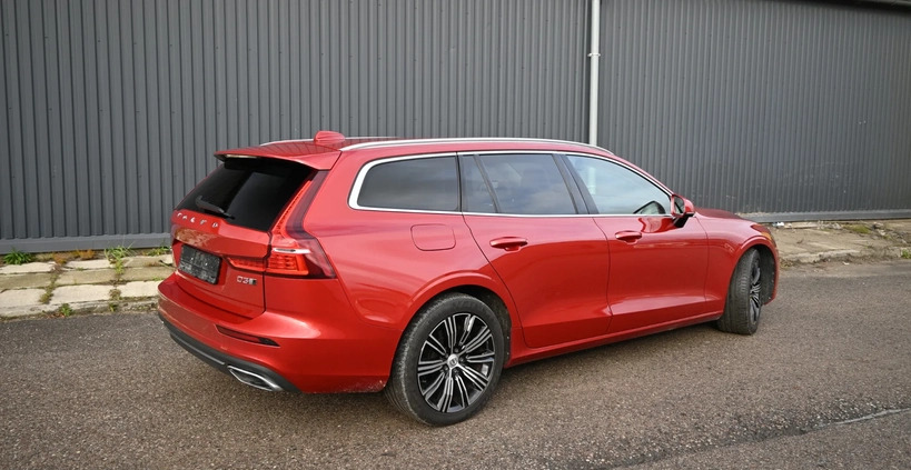 Volvo V60 cena 106000 przebieg: 154130, rok produkcji 2020 z Świdnik małe 742